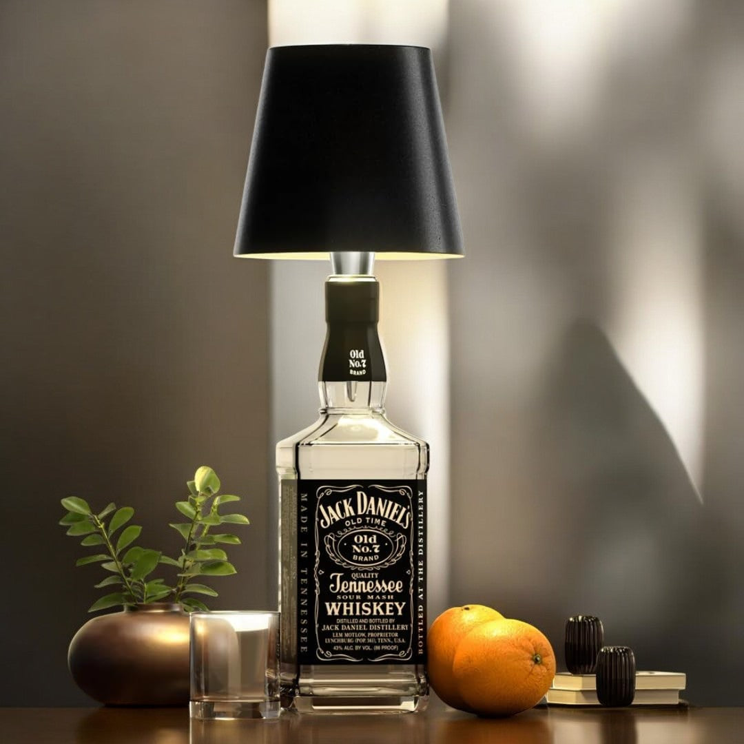 INNOVATION™ Premium Wireless Bottle Lamp