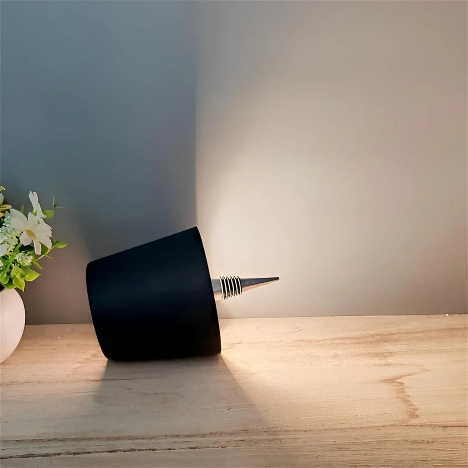 INNOVATION™ Premium Wireless Bottle Lamp